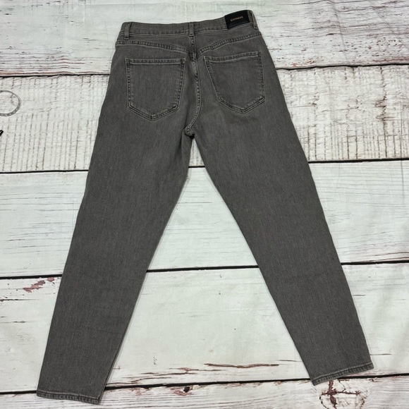 EXPRESS TAPERED ANKLE HIGH RISE women’s JEANS in grey size 4R Mom Jeans EUC - Picture 6 of 14